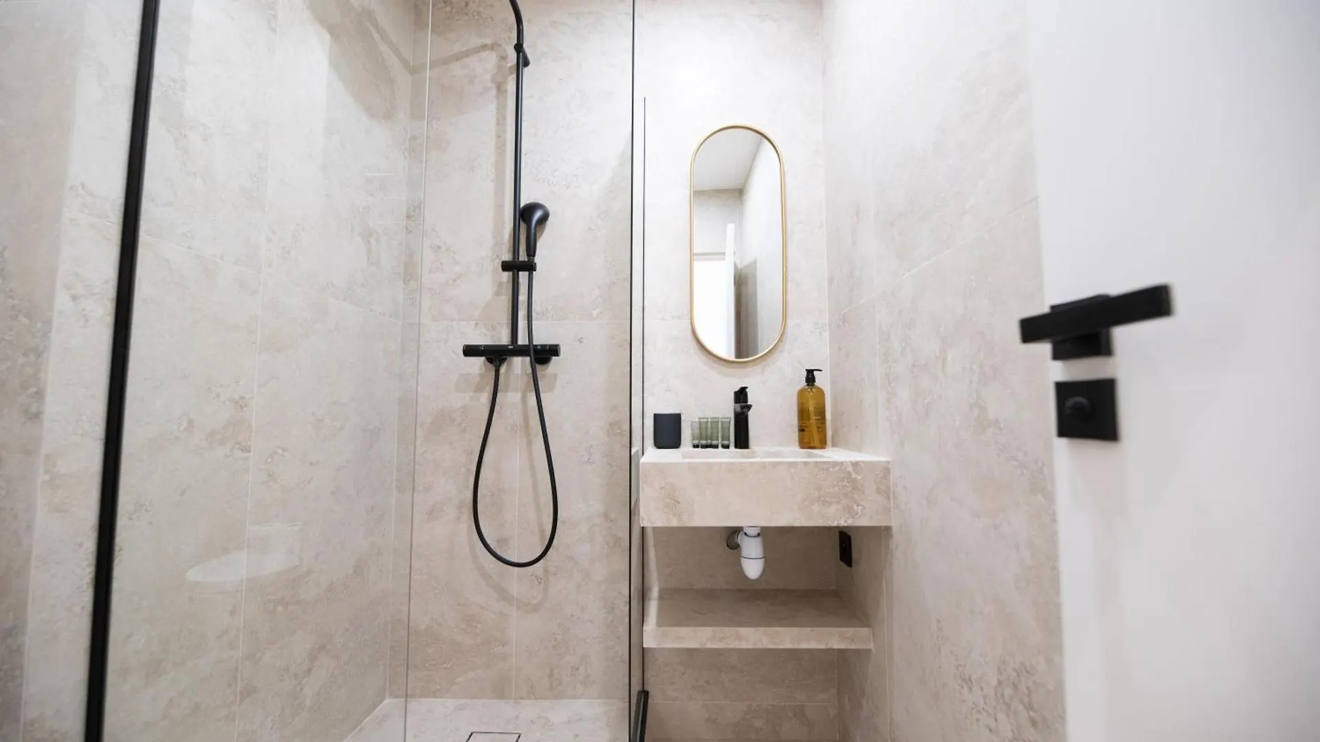 パリCia - Chic Flat In Marais With Acアパートメント