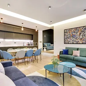 Apartamento Cmg Marais // République G, París