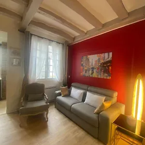 Apartamento Marais Arev, París