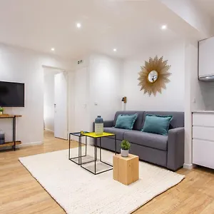 Cmg Montmartre - Cottages Appartement